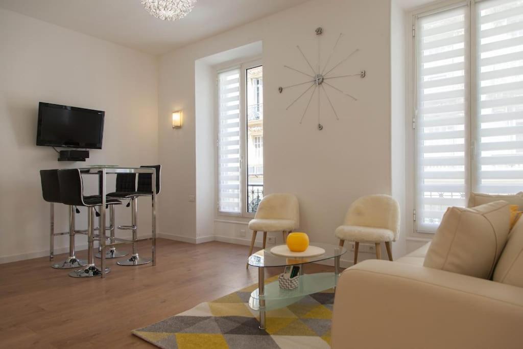 #28 1 Bdr Flat Ac Balcony Hper Central 10Mins To Beach & Old Town 尼斯 外观 照片