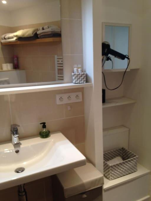 #28 1 Bdr Flat Ac Balcony Hper Central 10Mins To Beach & Old Town 尼斯 外观 照片